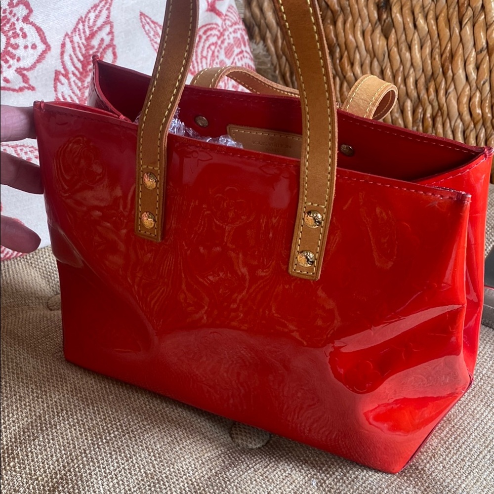 Louis Vuitton Red and Brown Patent Leather Tote - Picture 3 of 15